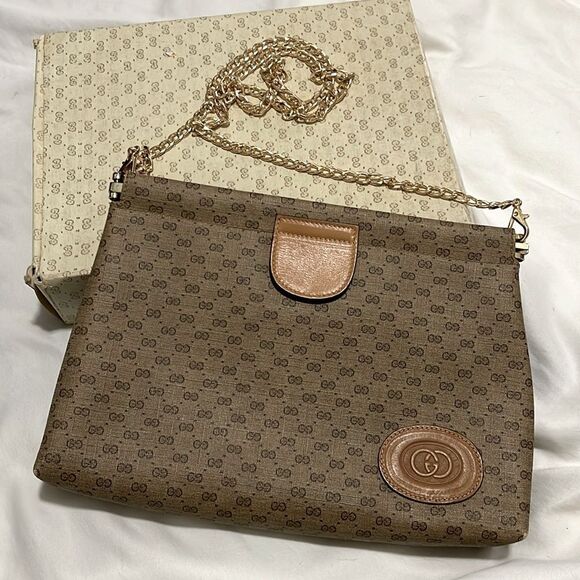 Vintage 1970s Gucci Clutch with Unbranded Converter Chain & Original Box - Picture 1 of 13